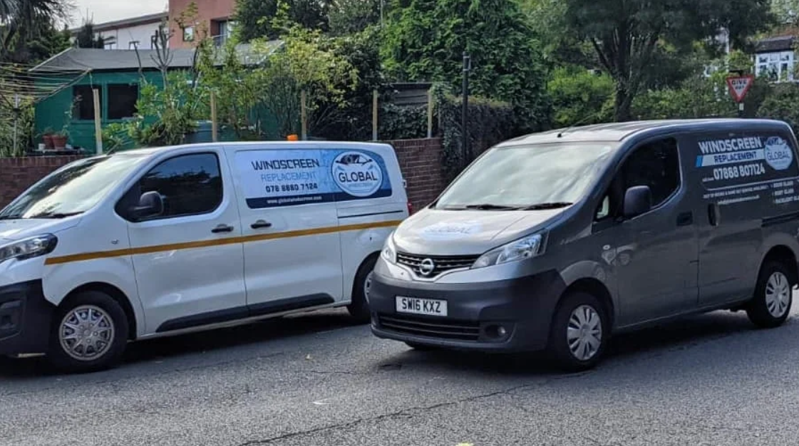 Global Windscreen mobile service vans ready for windscreen replacement across London
